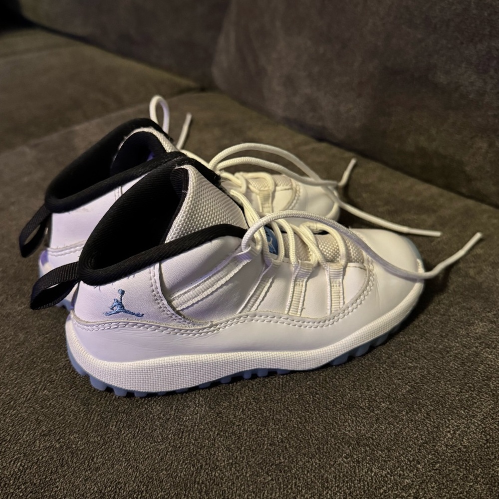 Kids' Toddler Air Jordan Retro 11 Basketball Shoes